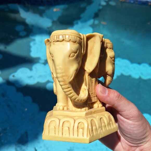 Interesting Vintage African Carved Stone Three Headed Elephant Candle Holder - Picture 8 of 8